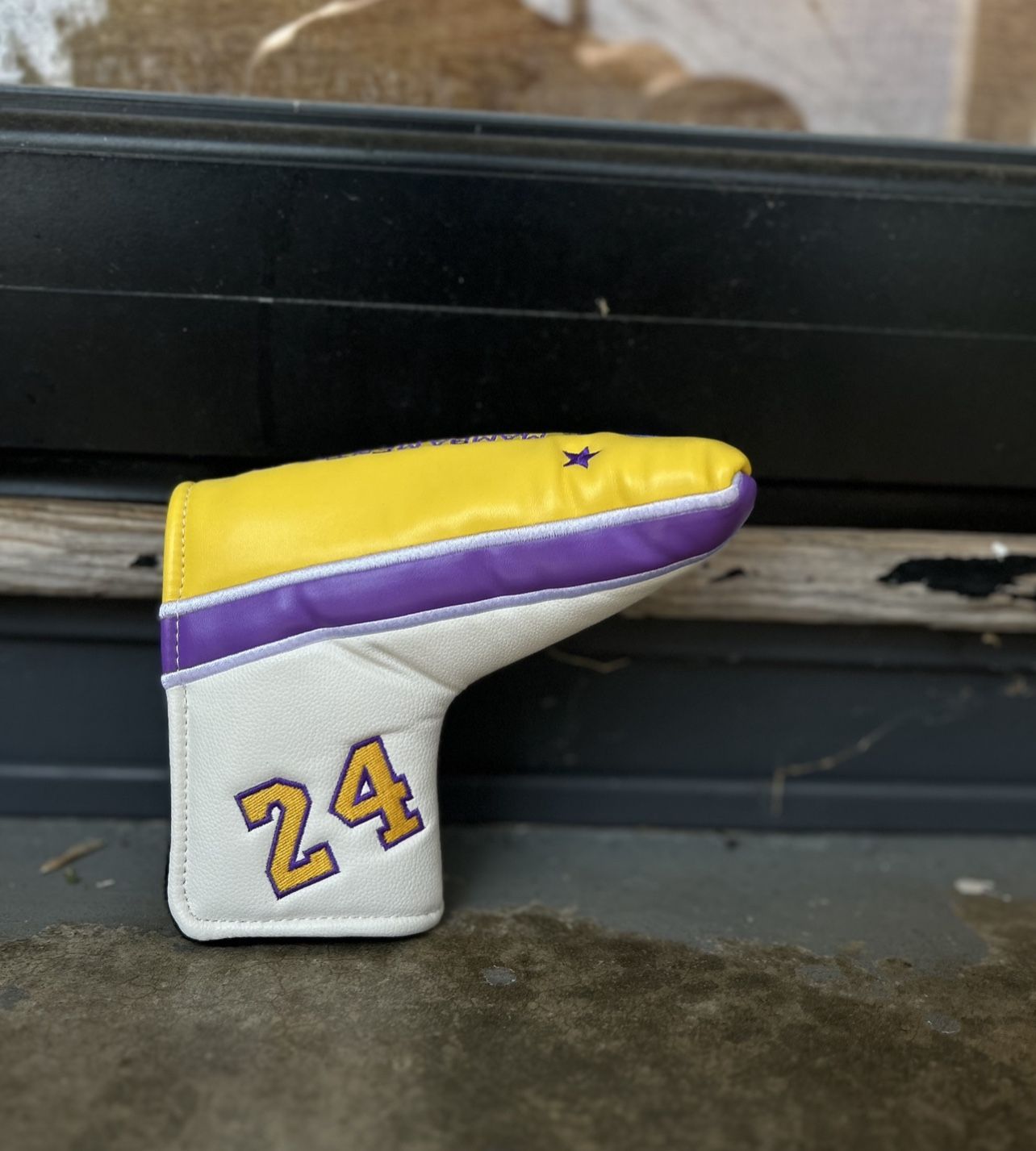 Kobe Putter Headcover