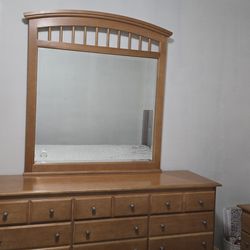 Mirror For Dresser / Espejo Para Cómoda