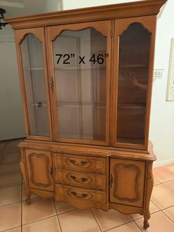 Dining room Hutch