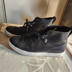 Converse High Top Leather Shoes Sz 8
