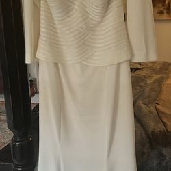 A REAL STEAL - $100- couture Trumpet Dress