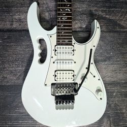 Ibanez Steve Vibes  Electric Guitar  !! 🎸  $420 Or Best Offer !!