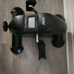 AGM Mini Exercise Bike, a portable pedal exerciser