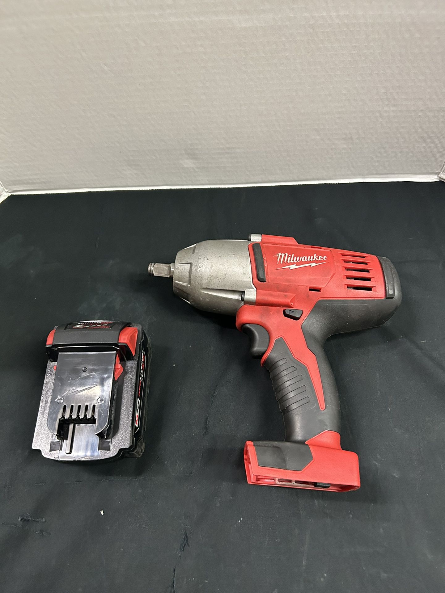 Milwaukee  18v 1/2 Impact Wrench W/Battery Only 2663-20