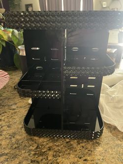 Rotating Acrylic Makeup Organizer 