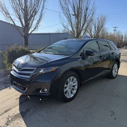 2014 Toyota Venza LE 