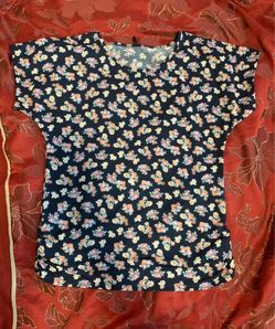 Floral women’s shirts