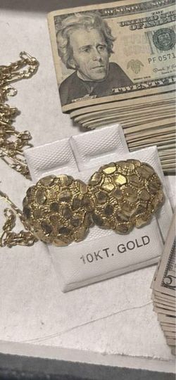 10KT Gold Nugget Stud Earrings