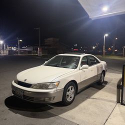 1999 Lexus ES 300