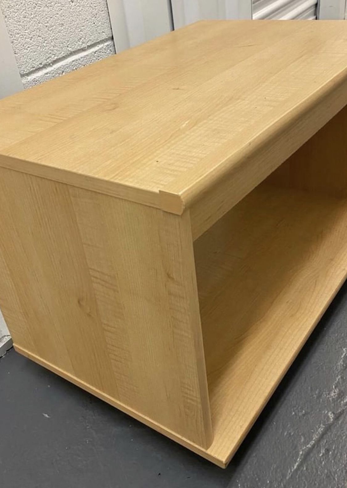 Small rolling Side Table/storage