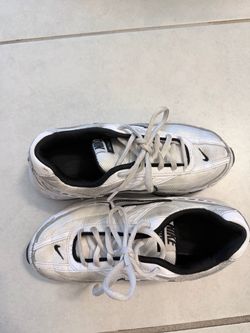 Nike Initiator White/Silver Sneakers