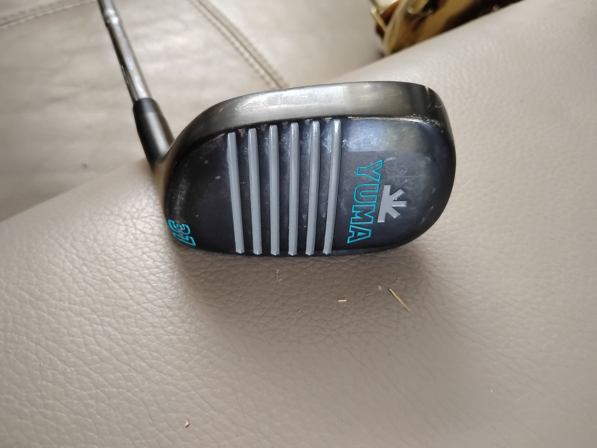 Yuma 37 golf sand wedge club