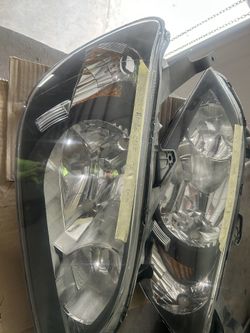 2004-2005 Honda Civic Headlights