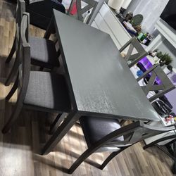Dining Table & Chairs