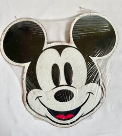 Mickey Mouse New Sealed Metal Tin Disneyland Wall Decoration Retro Man Cave