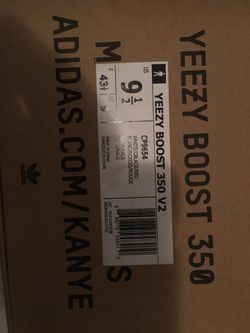 Adidas yezzy size 9,5 they area the First release 1/10 their a 7