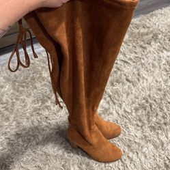 Brown Boots 