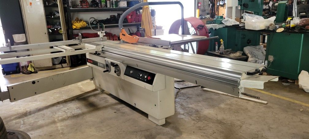 scm Italian Sliding Table Saw