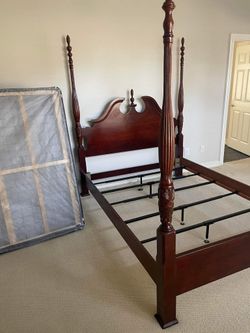 Queen Size Bed Frame W Mattress $400 Or Obo Pick Up San Leon 