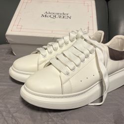 Alexander Mcqueens