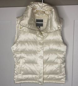 Women's Puffy Vest By  Talbots In Champagne - nwot