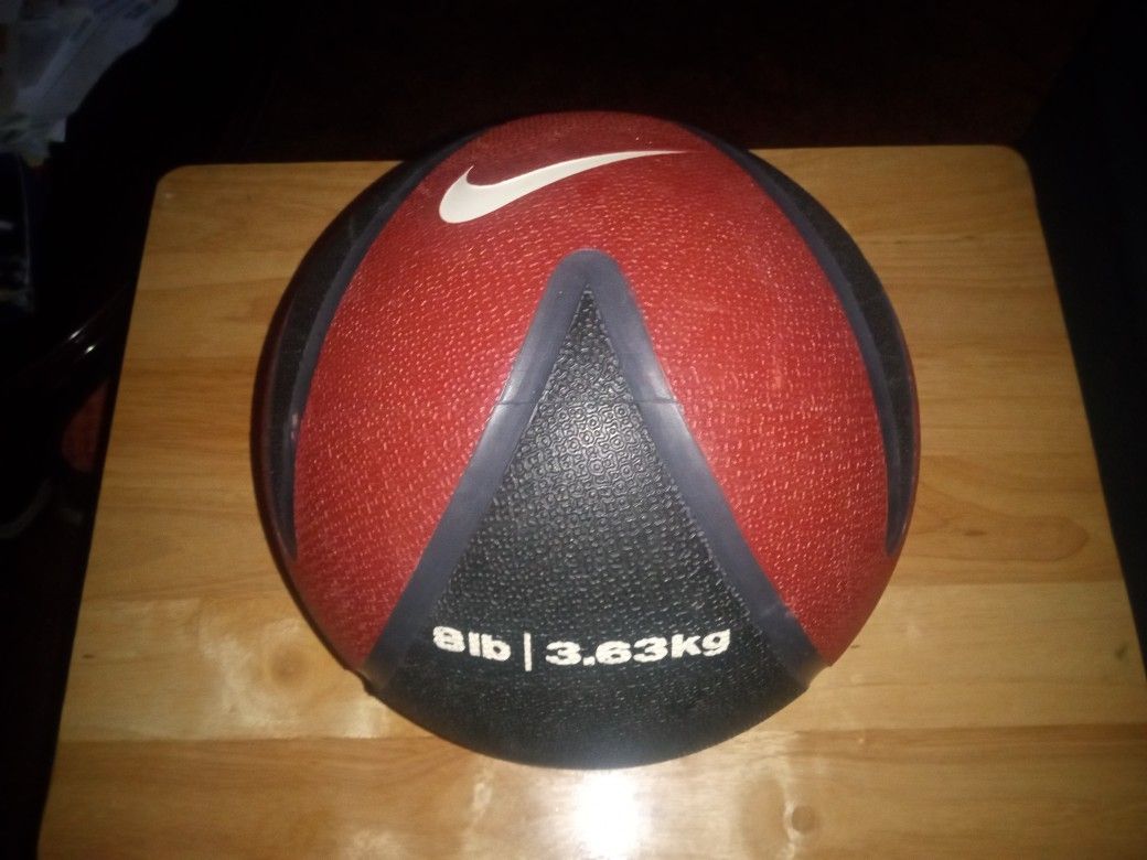 NIKE WEIGHT TRAINING BALL