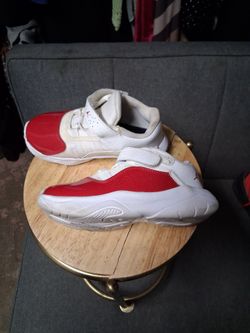 Kids Jordan's size 10c