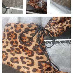 Women's Shoes Size7 Leopard Wedge Booties