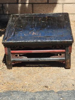 Chinese low table