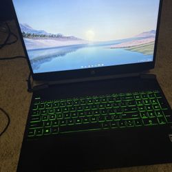 Gaming Laptop 