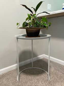 Nesting Side Table