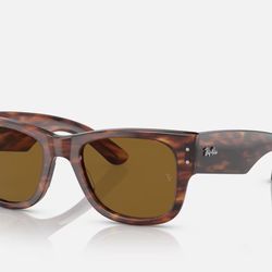 3 Mega Wayfarer Glasses