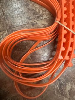 Set of 20 Brand New Zip-Ties . Emergency Straps for Tires