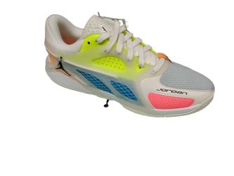Jordan Fq3858-100 Multi-color