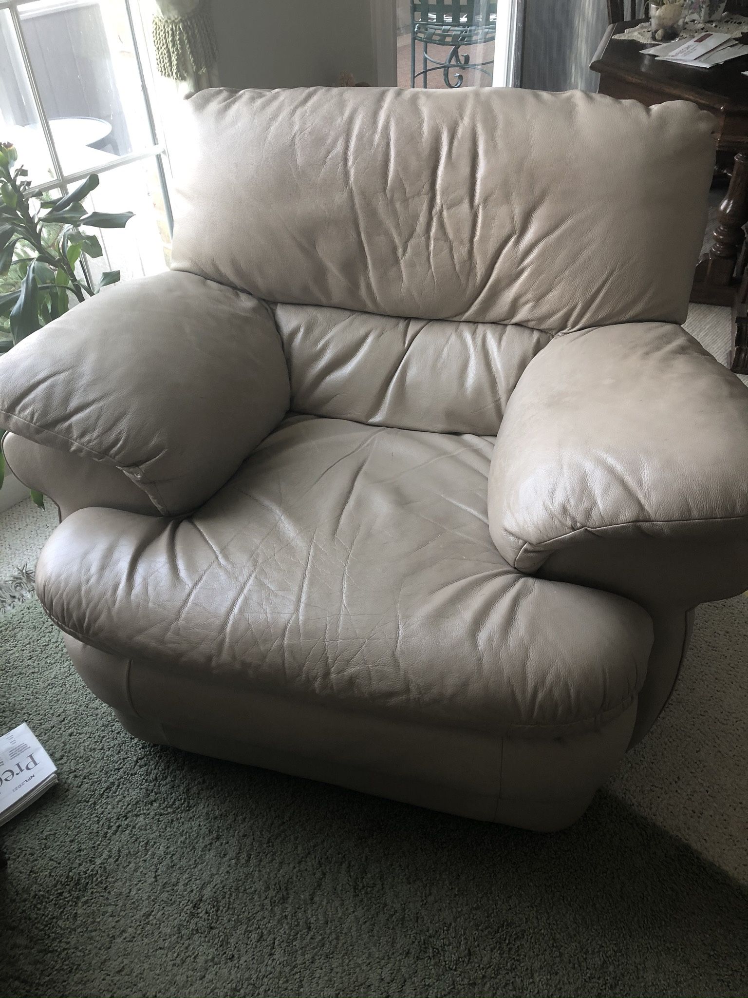 Single Chair
