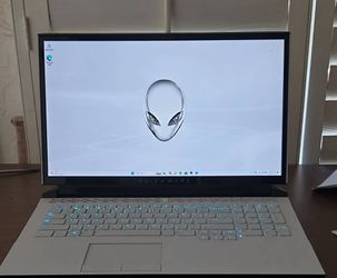 Alienware Area-51m R2 RTX 2080 Super 32GB Gaming Laptop