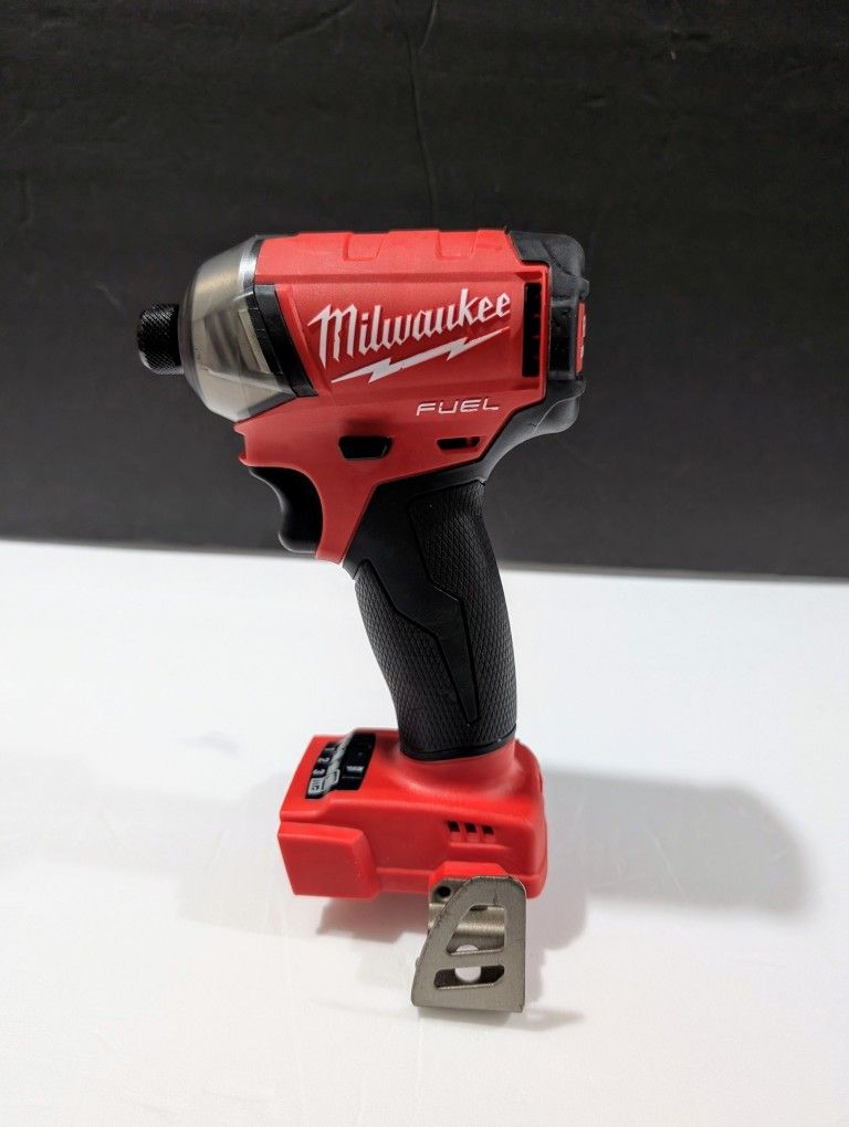 Milwaukee M18 Fuel Surge Impact Driver 