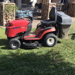 Toro Riding Lawnmower 