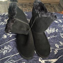 Genuine Leather Black Size 9