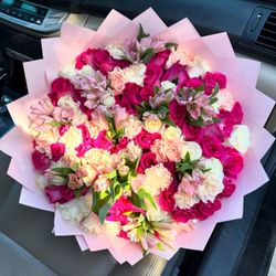 Ramo Buchon Mixed Bouquets 