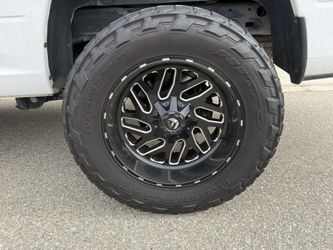Fuel 8 Lug Truck Rims And Tires
