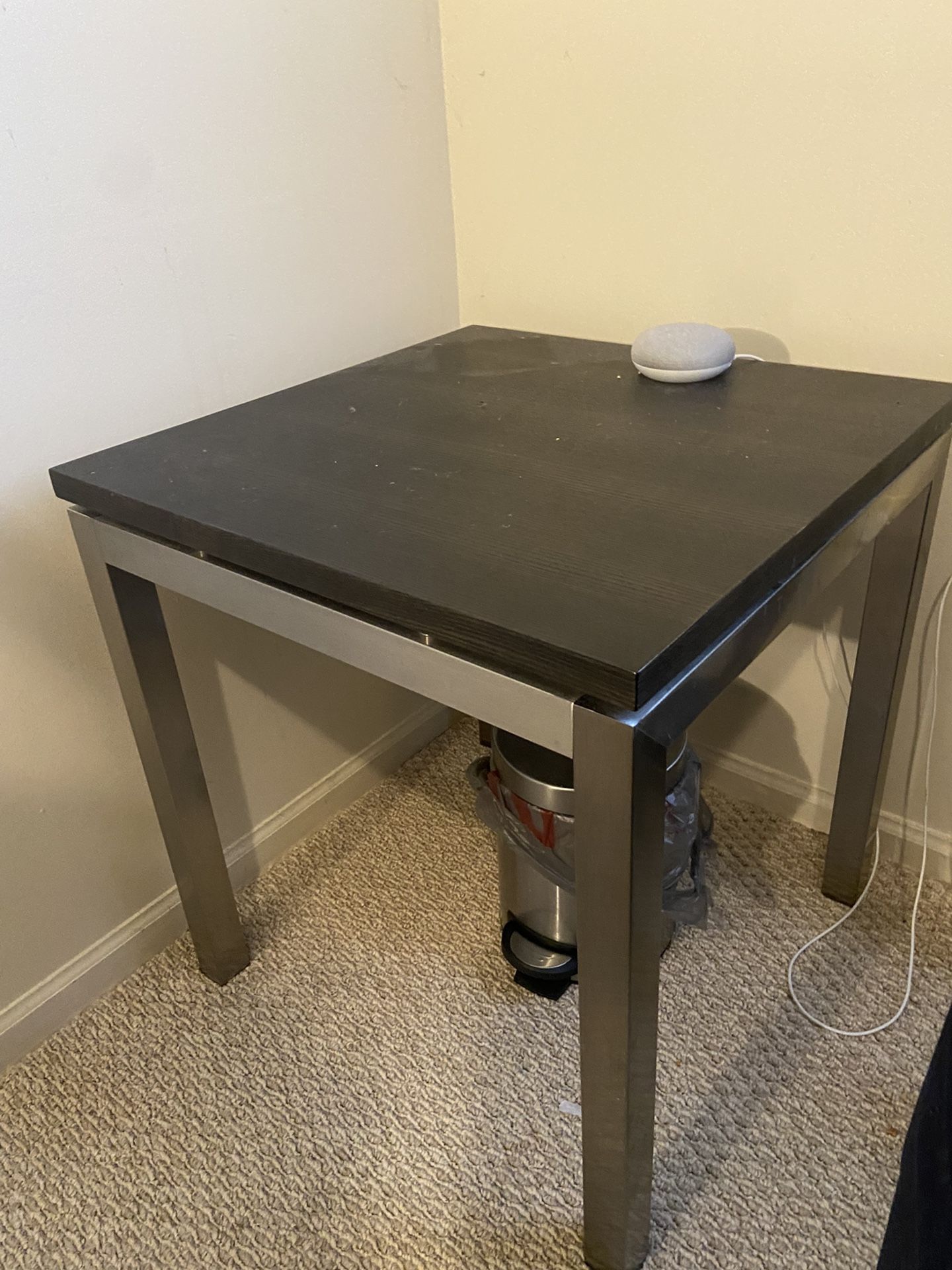 Heavy Duty Elegant End Table