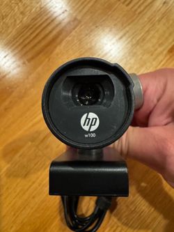 HP High Definition W100 Webcam – USB + 3.5mm Audio