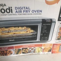 Ninja Foodi Digital Air Fry Oven with Convection - SP101