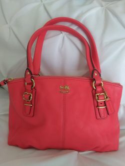 Cute pink Coach purse