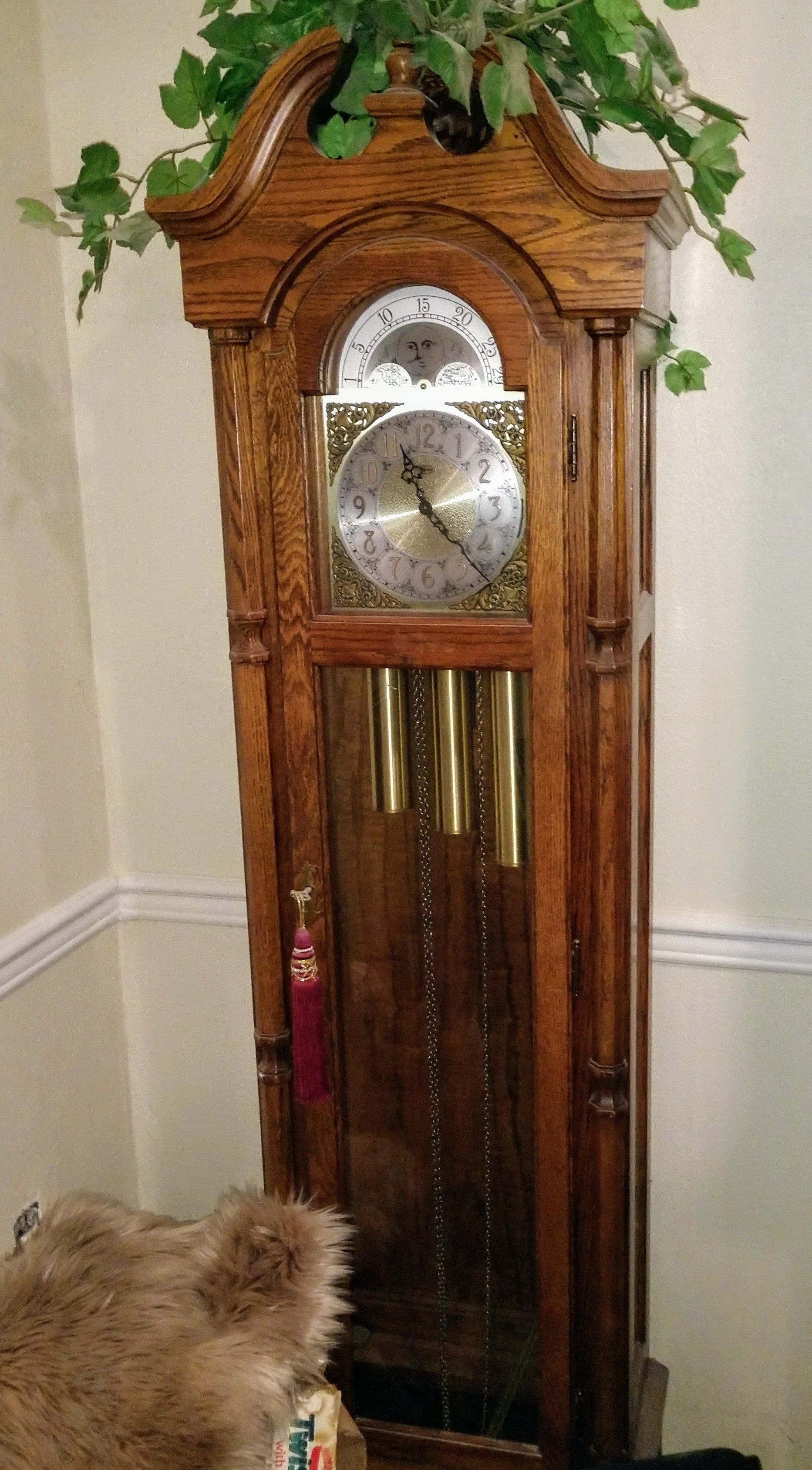 Beautiful vintage grandfather clock for sale!