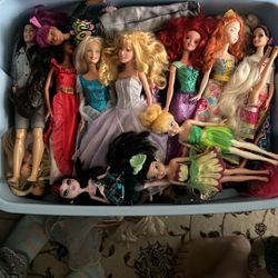 More Than 110 Dolls Mostly Barbie 
