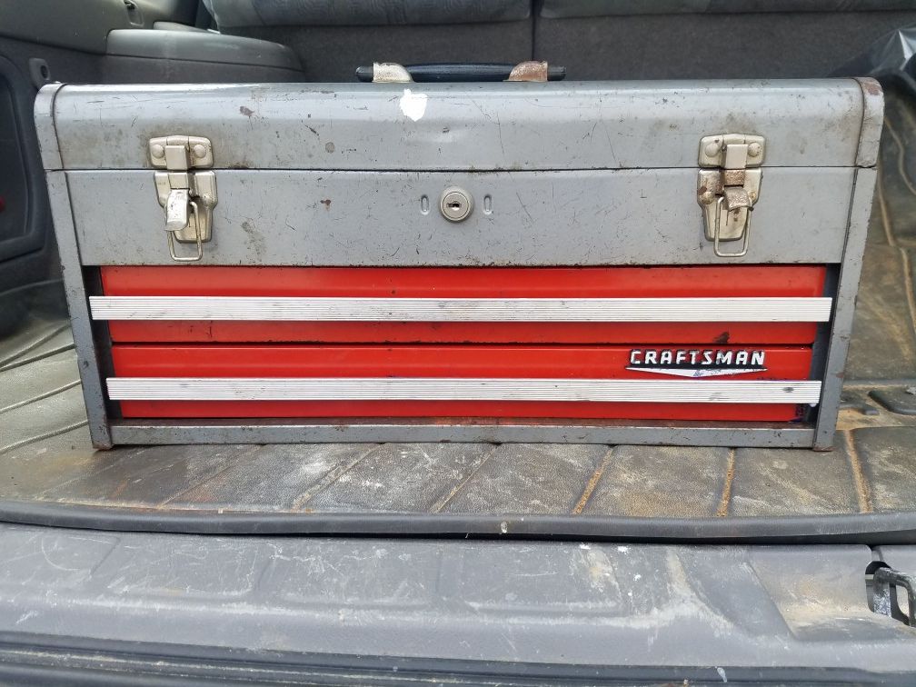 Craftsman tool box with keys