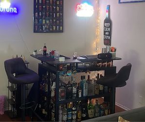 Bar Table