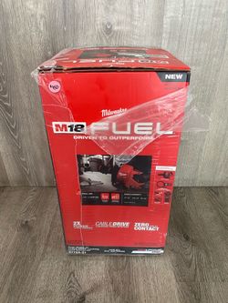 Milwaukee M18 Fuel Locking Feed System Drain Snake Kit
